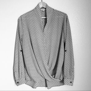 Pleione Black/White Faux Wrap Blouse Size Medium
